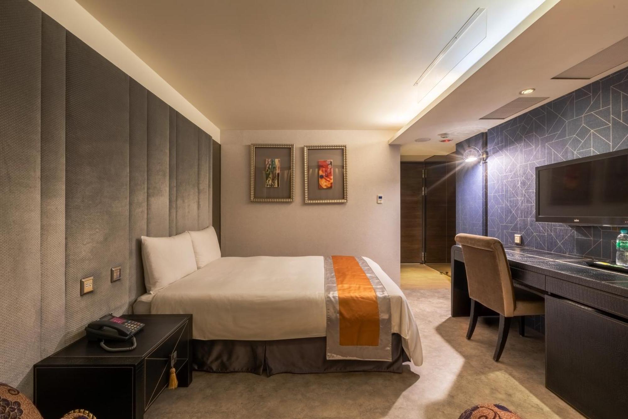 Ren Mei Fashion Hotel Taichung Eksteriør bilde