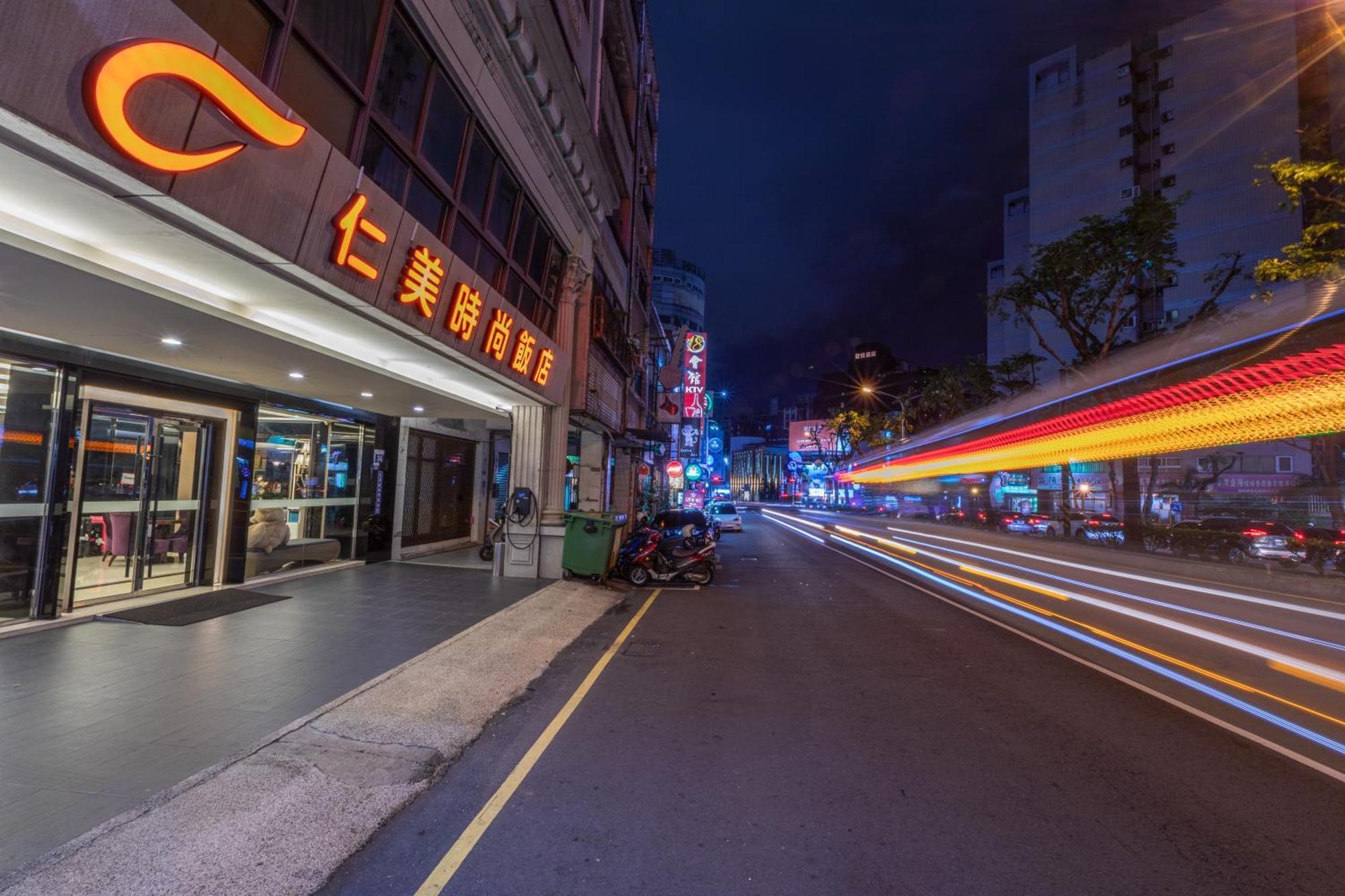 Ren Mei Fashion Hotel Taichung Eksteriør bilde
